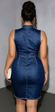 Load image into Gallery viewer, DRESS
