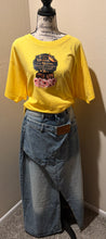 Load image into Gallery viewer, T-SHIRTS
