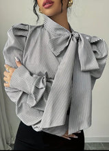 Load image into Gallery viewer, BLOUSE
