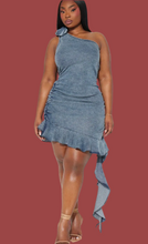 Load image into Gallery viewer, DRESS
