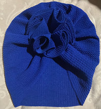 Load image into Gallery viewer, Baby Girl’s Flower Hat
