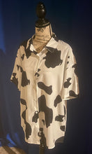 Load image into Gallery viewer, Cow Pattern Print Blouse
