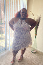 Load image into Gallery viewer, Ditsy Floral Dress
