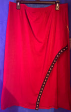 Load image into Gallery viewer, Eyelet Slit Skirt
