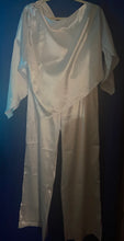 Load image into Gallery viewer, White Pants Set
