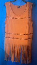 Load image into Gallery viewer, Camel Fringe Top
