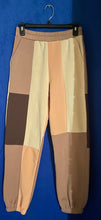 Load image into Gallery viewer, Junior Girls Color block Joggers
