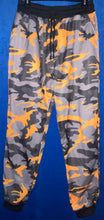 Load image into Gallery viewer, Men Camouflage Joggers
