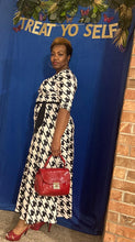 Load image into Gallery viewer, Houndstooth Maxi Dress

